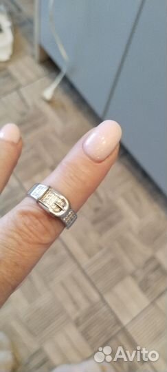 Серебряное кольцо