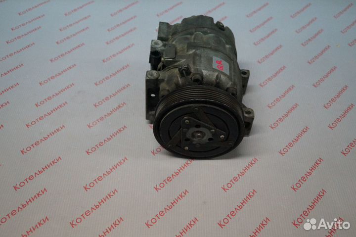 Nissan 92600-AU000 Компрессор кондиционера