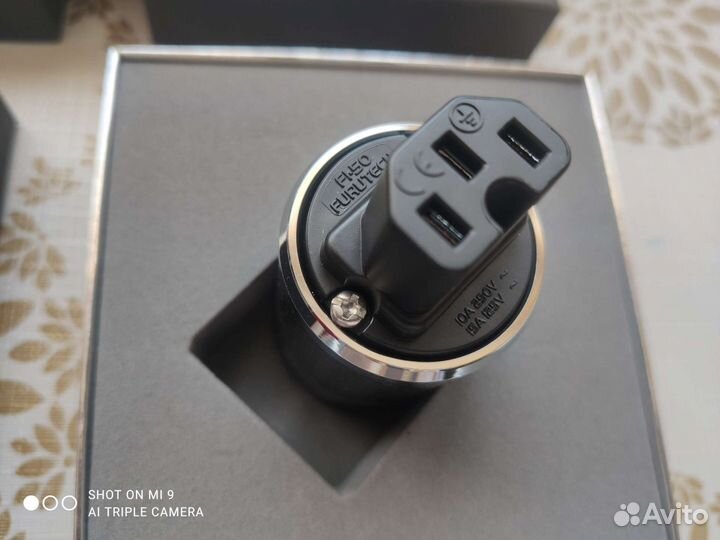 Силовые разъёмы Furutech FI-50