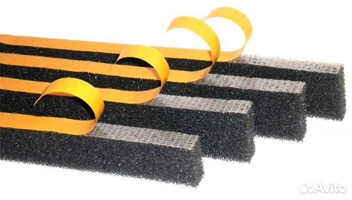 Уплотнитель универсальный самоклеющийся