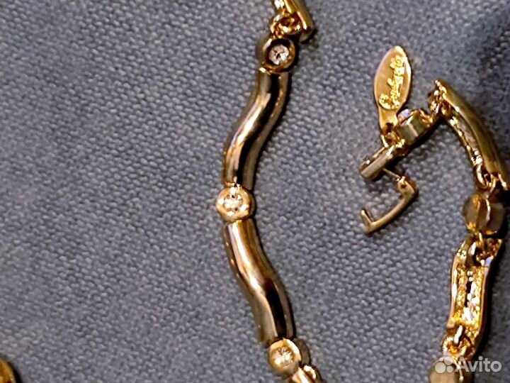 Золотой женский браслет