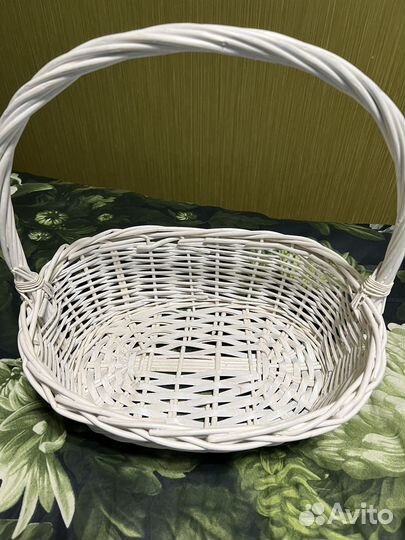 Корзина плетеная