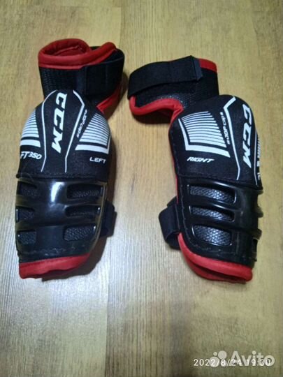 Комплект хоккейной формы(щитки+налокотники)