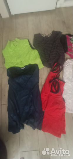 Женские вещи, 44 размер. Пакетом