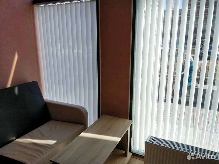 Жалюзи и Рулонные шторы на окна