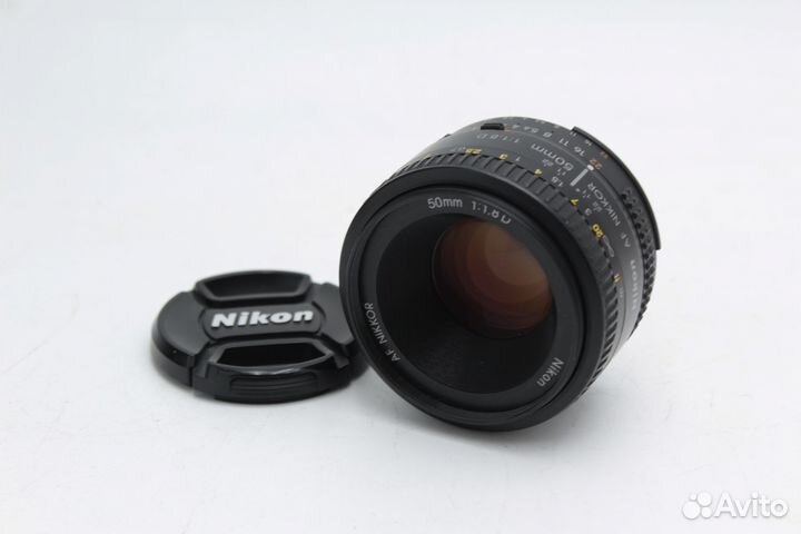 Nikon 50mm f/1.8D AF Nikkor