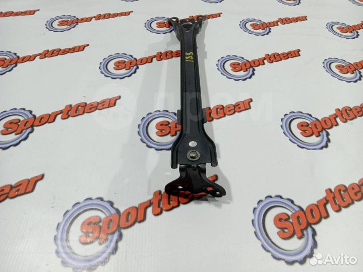 Планка телевизора Toyota Prius ZVW30 2zrfxe №188