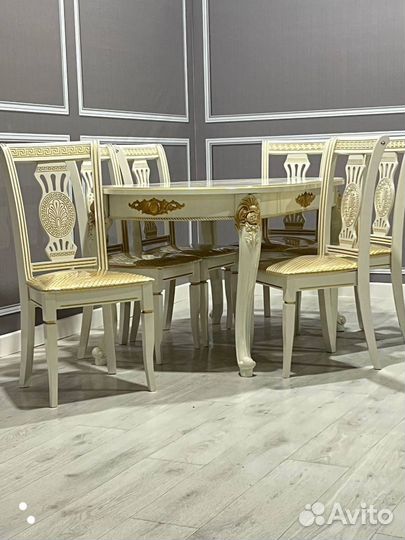 Столы и стулья