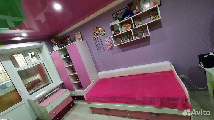 Комплект детской мебели для девочки