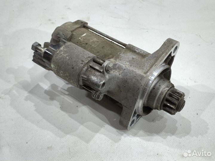 Стартер Audi Q3 8U