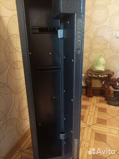 Оружейный сейф на 3 ствола