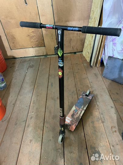 Трюковой самокат tech team goliath