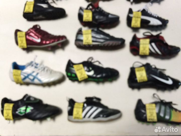 Футбольные бутсы, размеры с 26 по 39, б/у