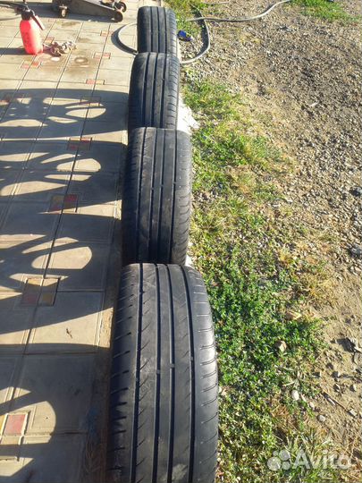 R15 Kumho Ecsta HS81 195/50, PCD 4x98 DIA 58.5