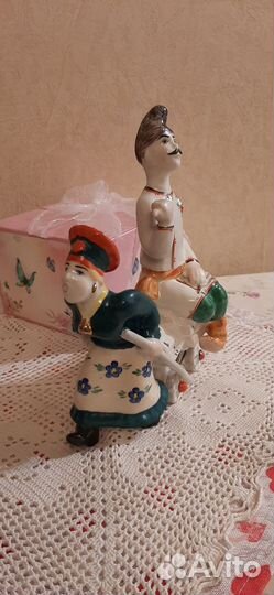 Статуэтка На возу Киев,Украина