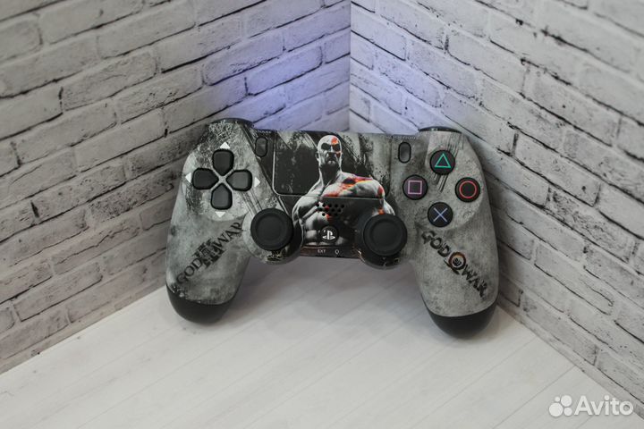 Джойстик для PS4 God of War