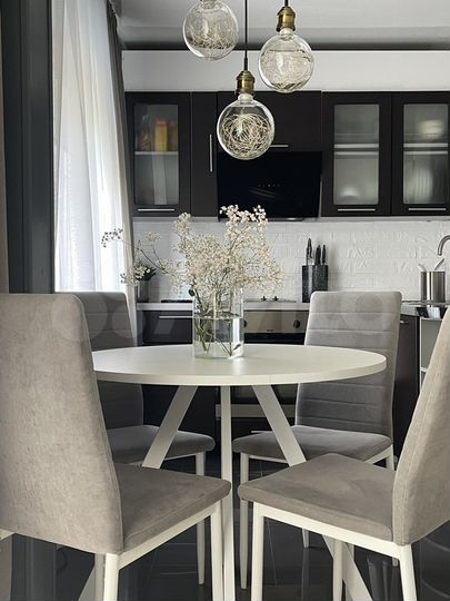 2-к. квартира, 49 м², 2/5 эт.