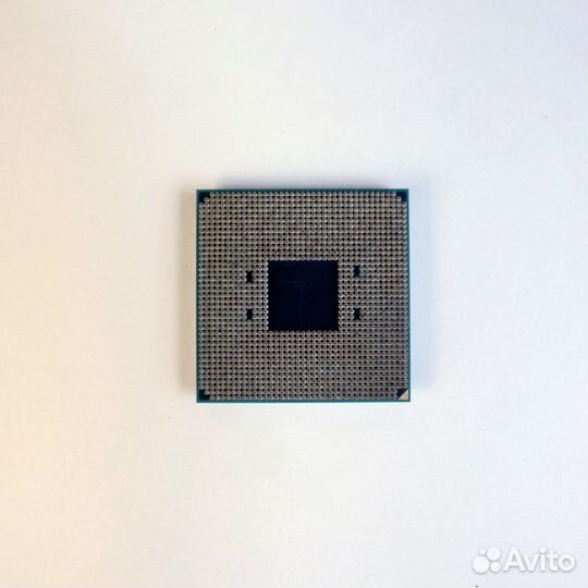 Процессор AMD Ryzen R5 5600G 6 ядер/12 потоков, 39