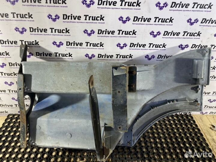 Корпус подножки правый Mercedes-Benz Actros MP2
