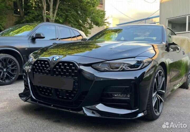 Сплиттер переднего бампера Глянец 3 части BMW G22