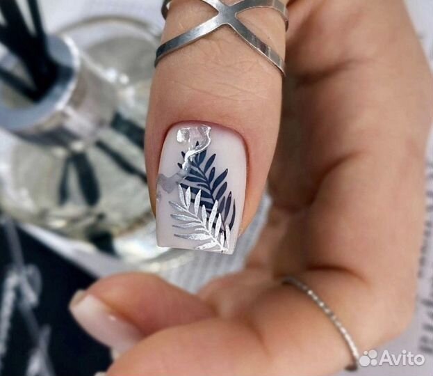 Требуются модели на маникюр