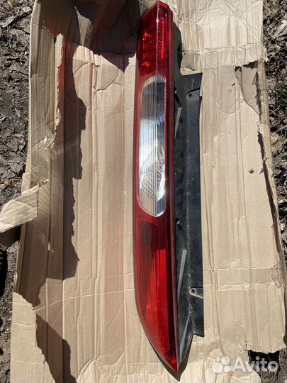 Фонарь задний левый ford focus 2 хэтчбек (дорест)