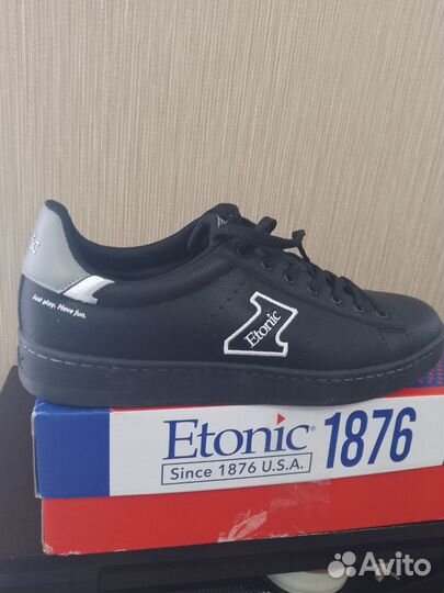 Кроссовки мужские