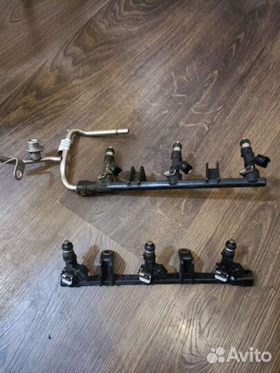 Топливная рампа, форсунки Chrysler Sebring JS 2.7