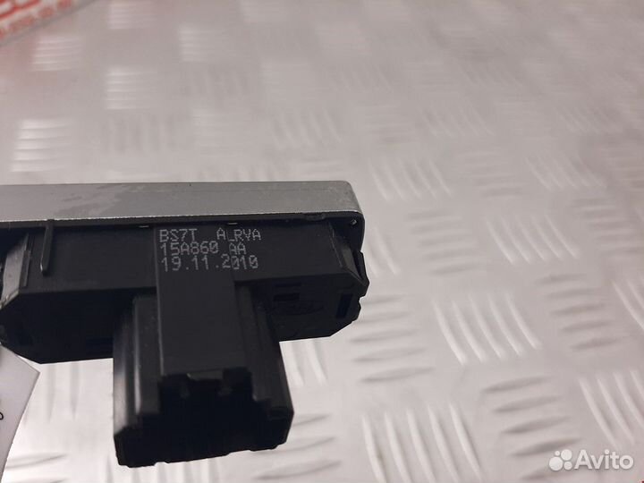 Кнопка ручного тормоза (ручника) Ford Mondeo