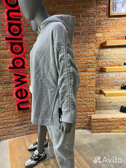 Спортивный костюм модель-New-Balance