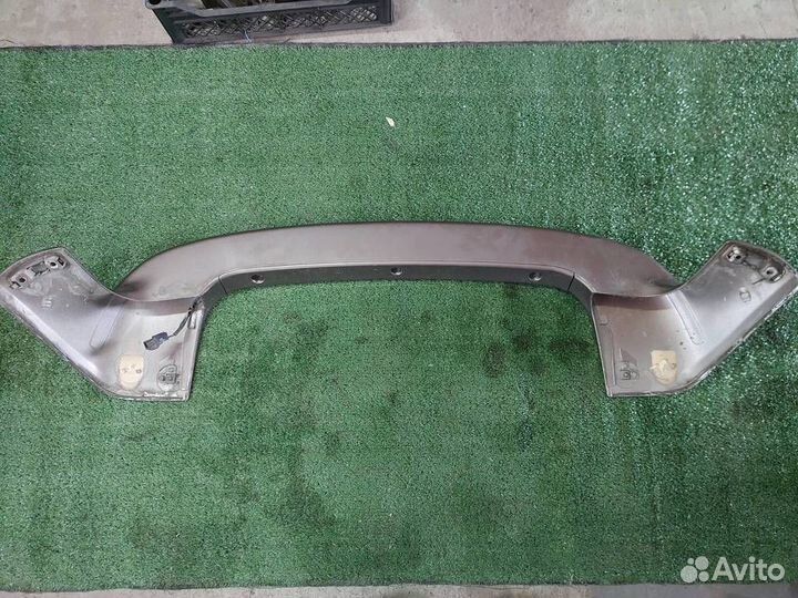 Спойлер (дефлектор) крышки багажника Toyota Town