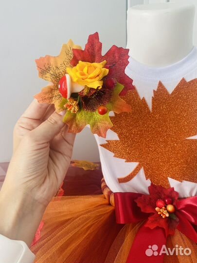 Осенняя брошка, заколка с листьями