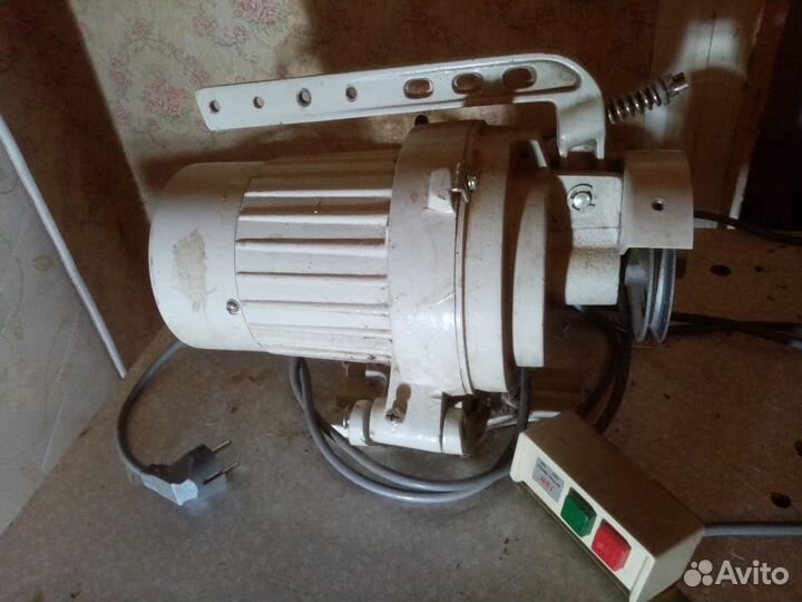 Скорняжная машинка