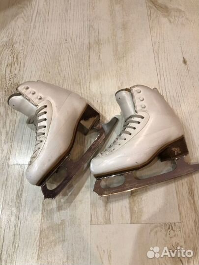 Коньки фигурные risport excellence белые