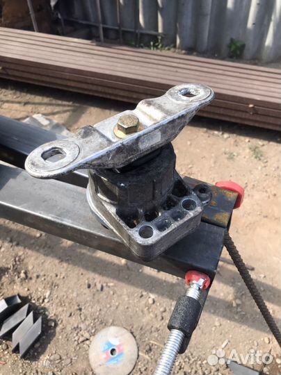 Подушка правая форд мондео 3