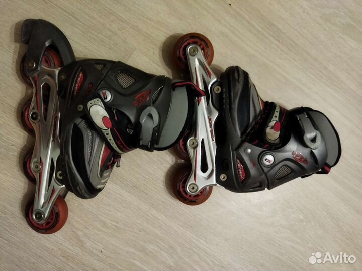 Роликовые коньки р. 30-33