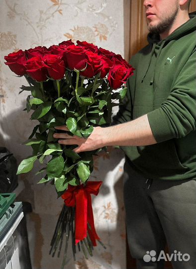 Розы красные эквадор