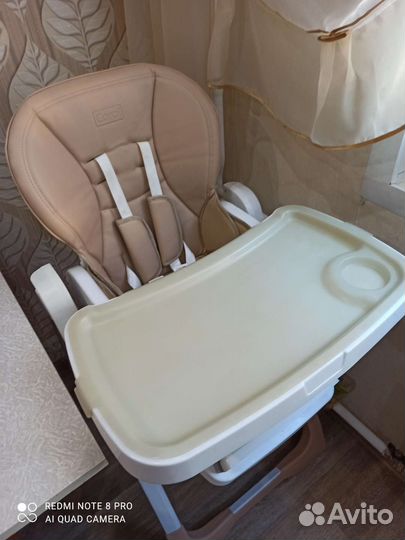 Стульчик для кормления corol