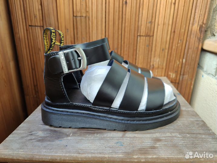 Сандалии Dr Martens Clarissa Smooth Leather, 38 EU