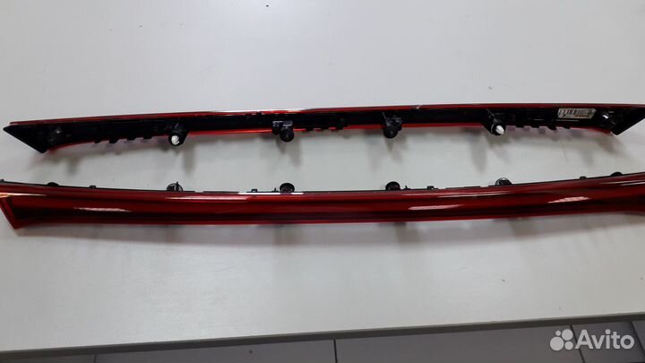 Накладка крышки багажника Kia Rio X-line 2017-2020