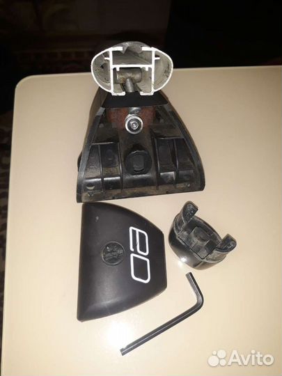 Багажник на рейлинги