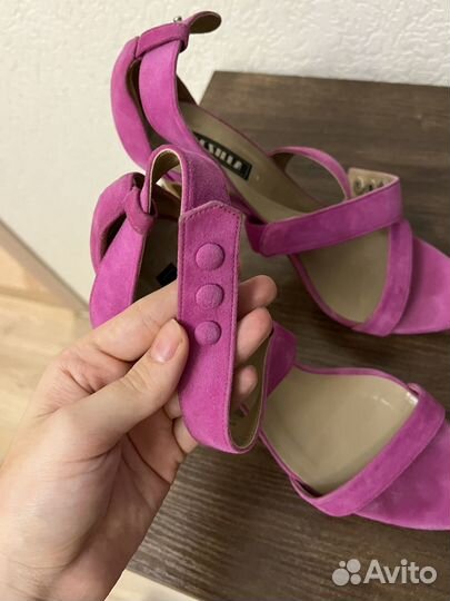 Босоножки Le silla 38