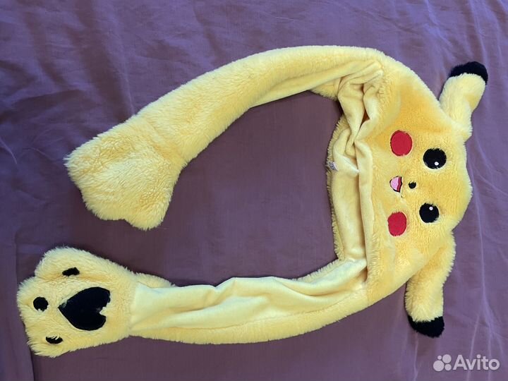 Шапка Пикачу с двигающимися ушами