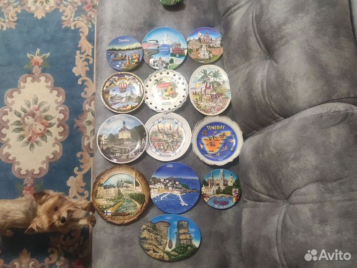 Коллекционные тарелки разных стран мира