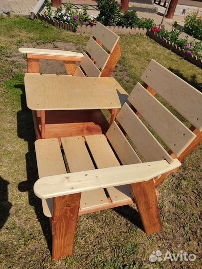Шезлонг дачный