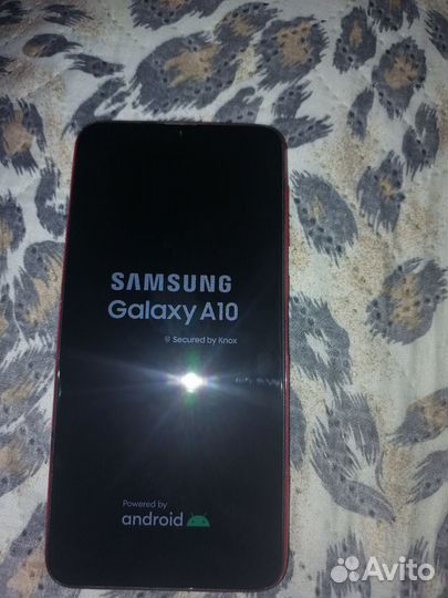 Samsung Galaxy A10, 4/32 ГБ