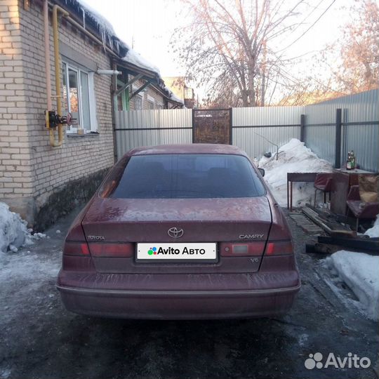 Toyota Camry 3.0 AT, 1997, 300 000 км