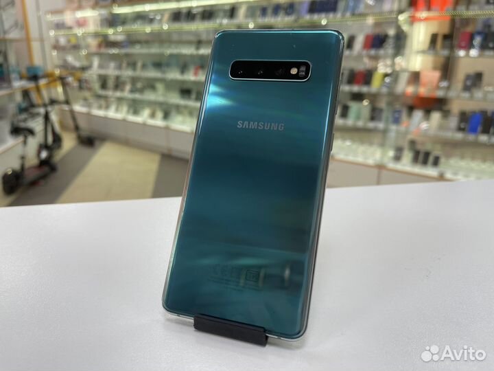 Samsung Galaxy S10+, 8/128 ГБ