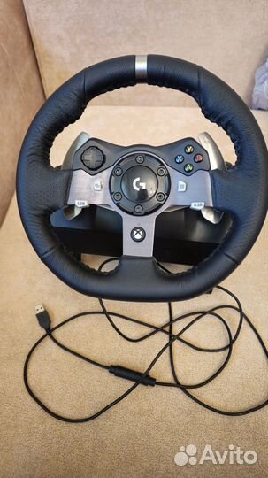 Руль Logitech G920 Driving Force + педали