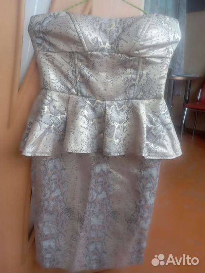 Вечернее платье